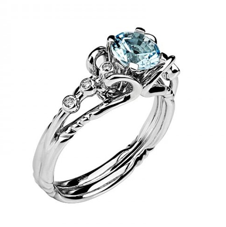 Золотое кольцо с бриллиантами Shop.JewelGold.ru